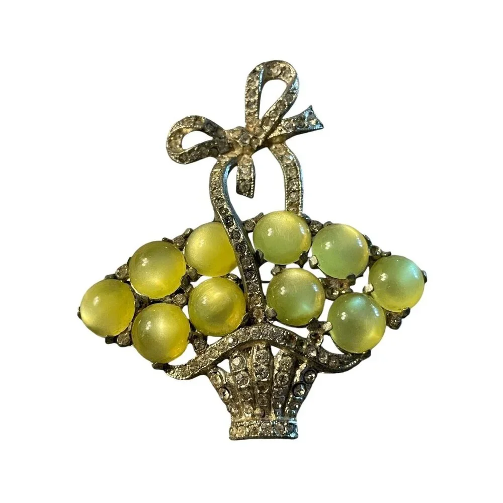 CORO Unsigned Yellow Moonstone Lucite Basket‎ Brooch Rhinestones Vintage READ
